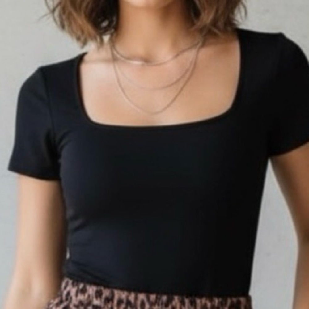33 Women's Top- Body Suit Black Size Large NWOT
